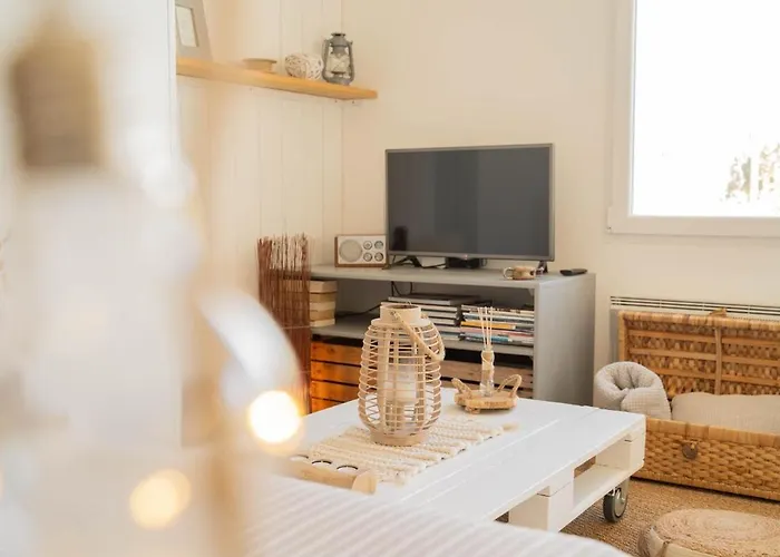 Дом отдыха Maison Avec Fauteuil Suspendu Et Lit De Jour Pres De La En Vendee