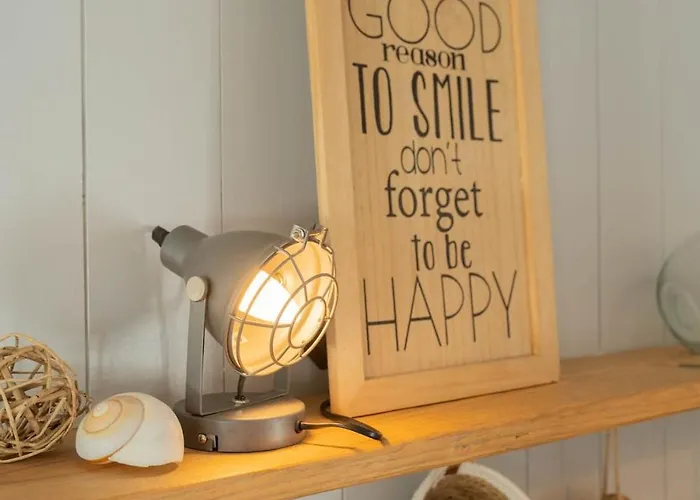 Дом отдыха Maison Avec Fauteuil Suspendu Et Lit De Jour Pres De La En Vendee *